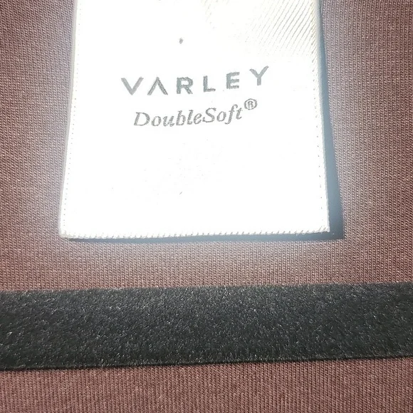Varley Half-Zip Sweatshirt in Brown with Gold Zipper - Picture 2 of 2